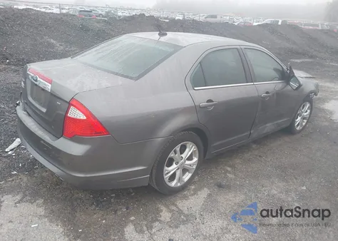 2012 Ford Fusion Se z USA, uszkodzony, nr VIN 3FAHP0HA9CR154230